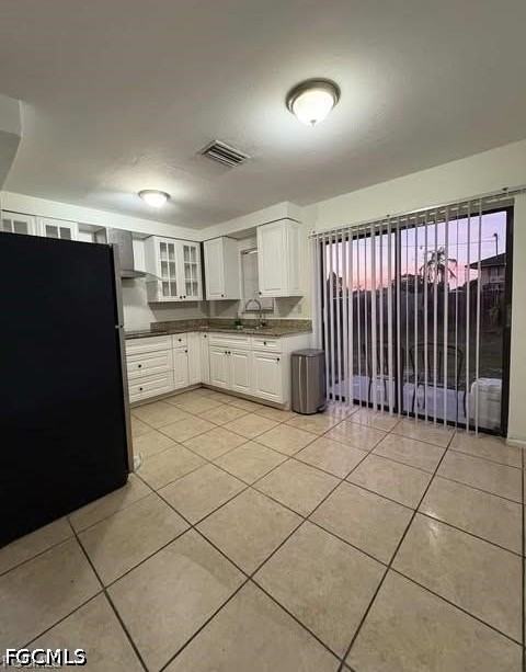 18645 Holly Rd #1 - Photo 3 of 10