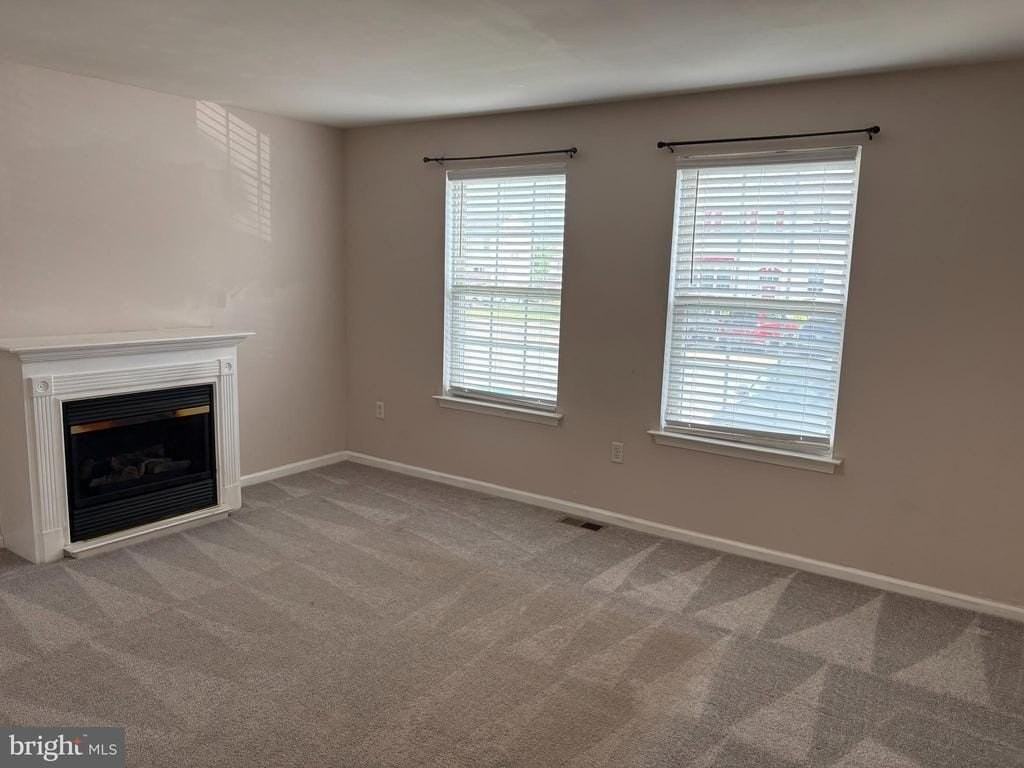 384 Braddock Rd - Photo 3 of 16