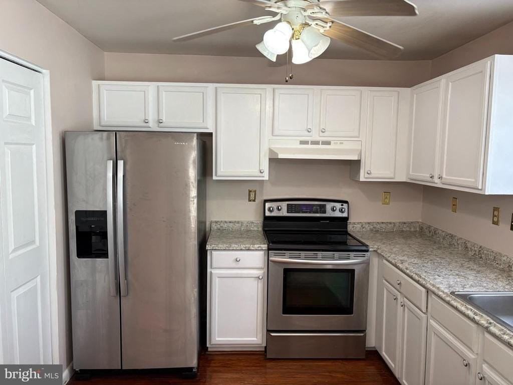 384 Braddock Rd - Photo 4 of 16