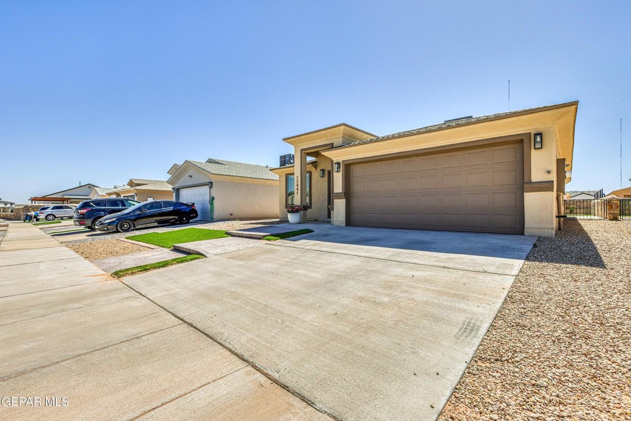 12441 Polo Norte Dr - Photo 4 of 50