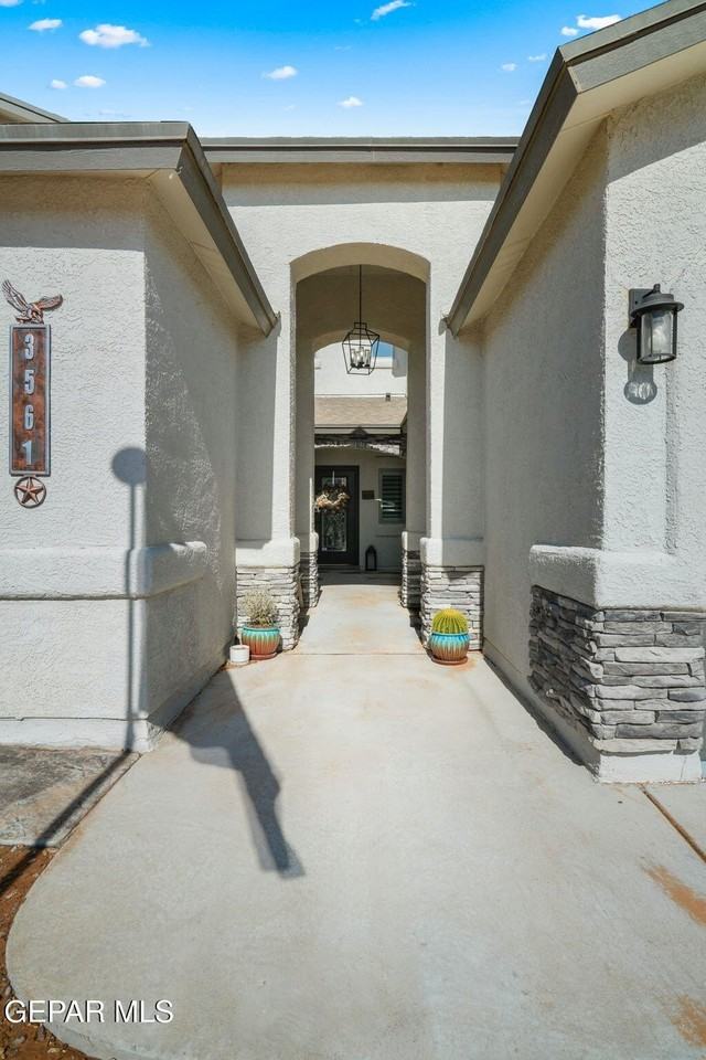 3561 Essence St - Photo 5 of 50