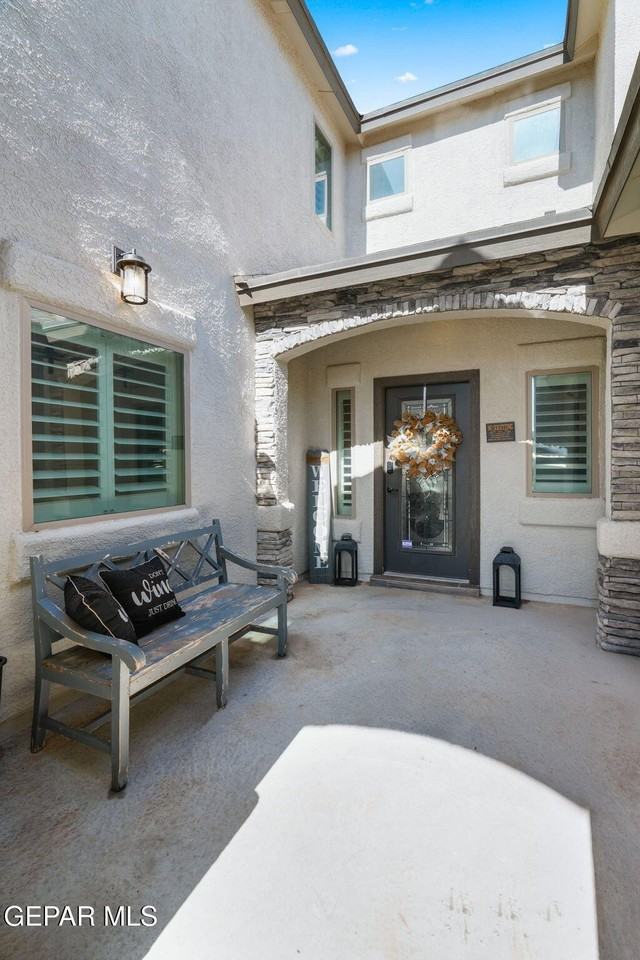 3561 Essence St - Photo 6 of 50