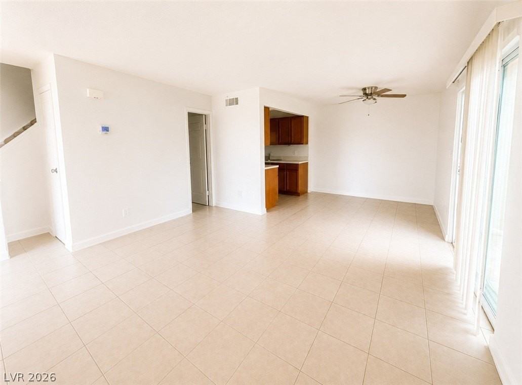 3489 Villa Knolls S Drive - Photo 2 of 8