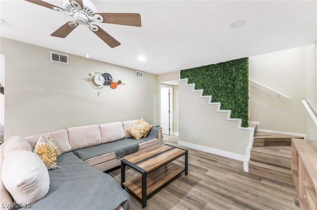 900 Willow Tree Dr #C - Photo 6 of 39
