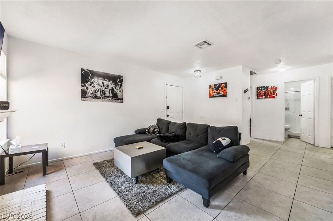 5576 W Rochelle Ave #22A - Photo 5 of 35