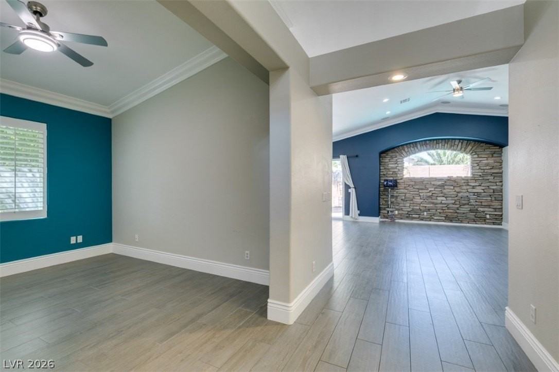 10002 Long Barrow Ct - Photo 5 of 44