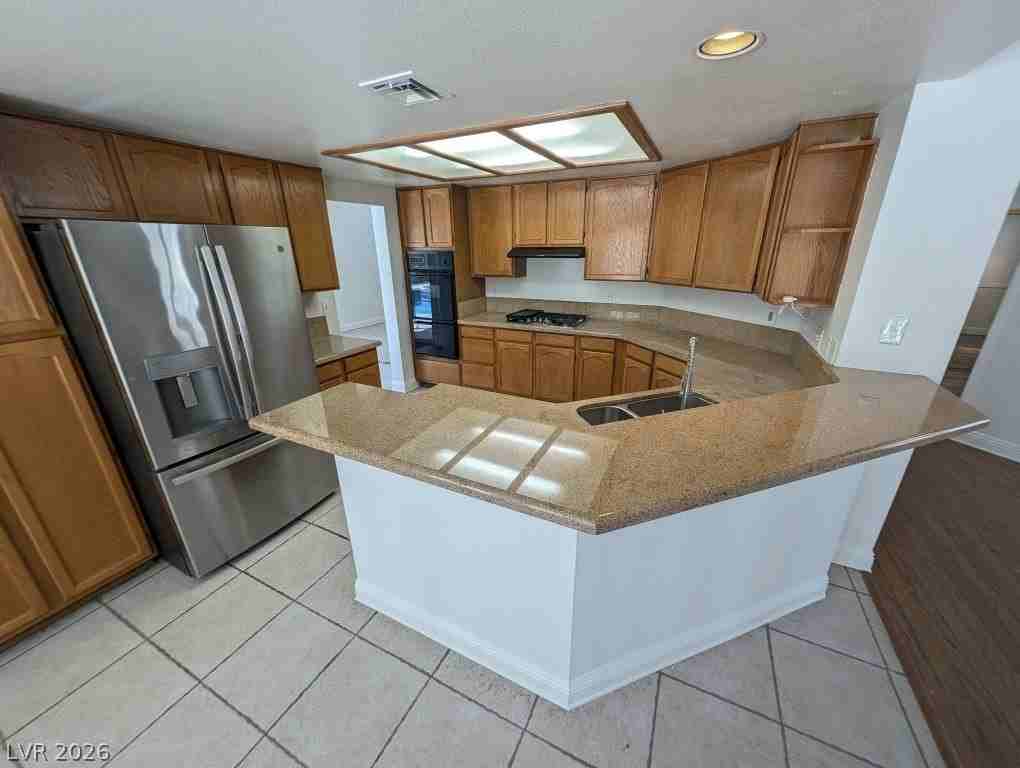 8432 Airmont Ct - Photo 5 of 30