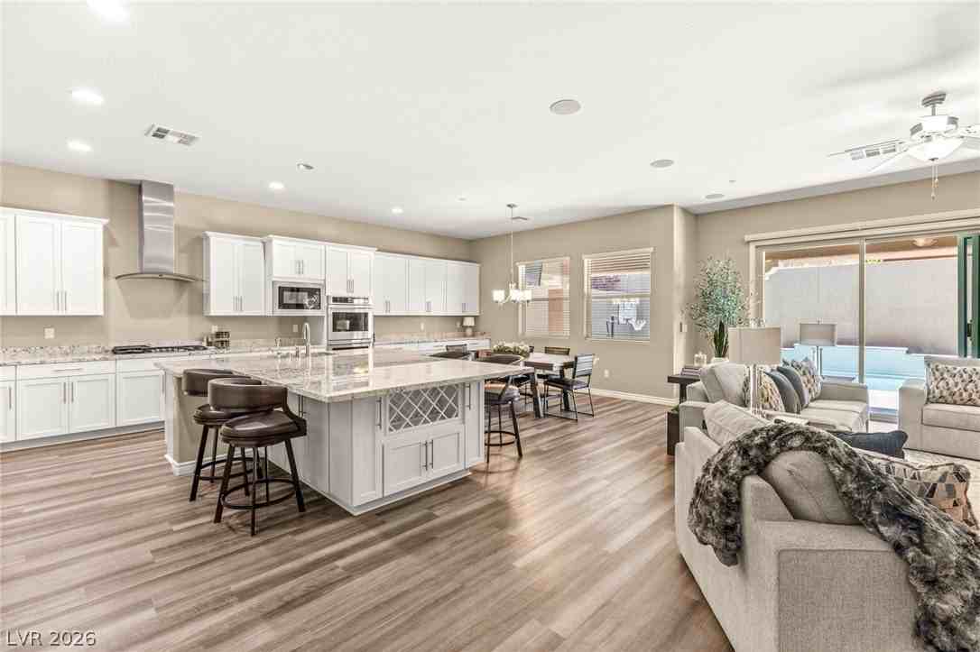 1133 Pandora Canyon St - Photo 5 of 43