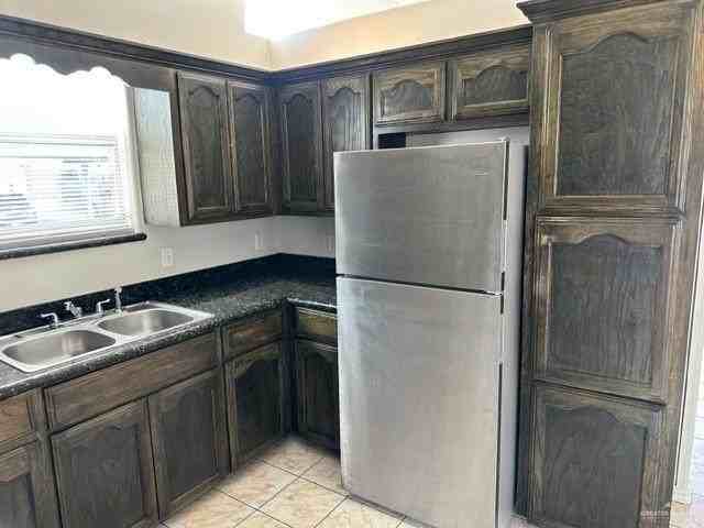 716 S Dfw Dr - Photo 7 of 13