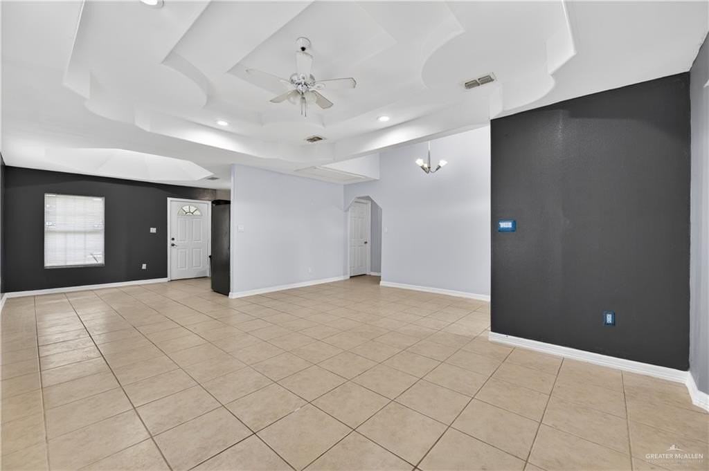 6703 S Oro Ln - Photo 5 of 23