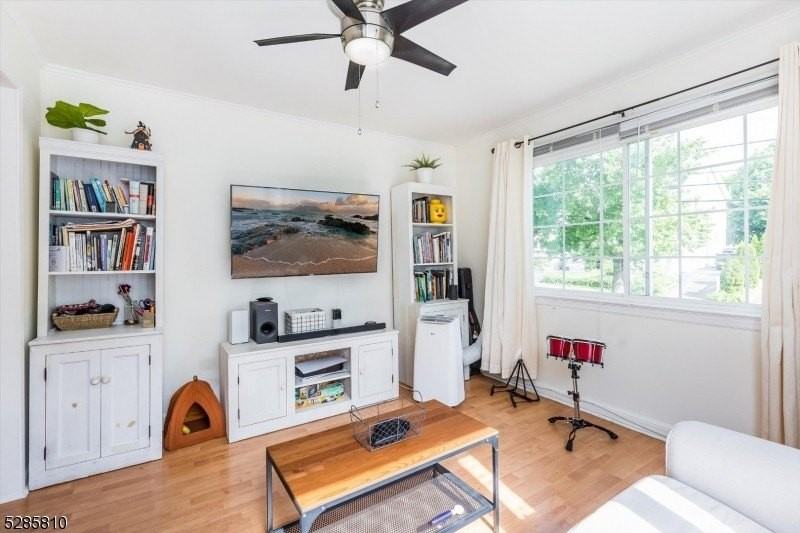 33 Linden Ave - Photo 5 of 26