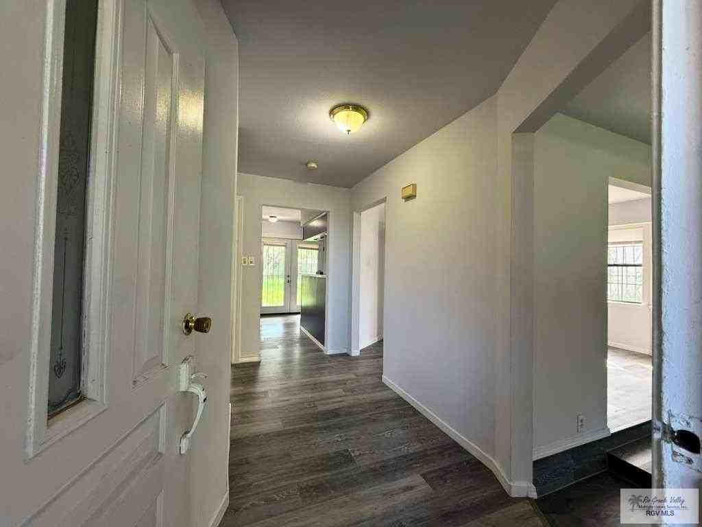 35 La Paz Ct - Photo 2 of 19