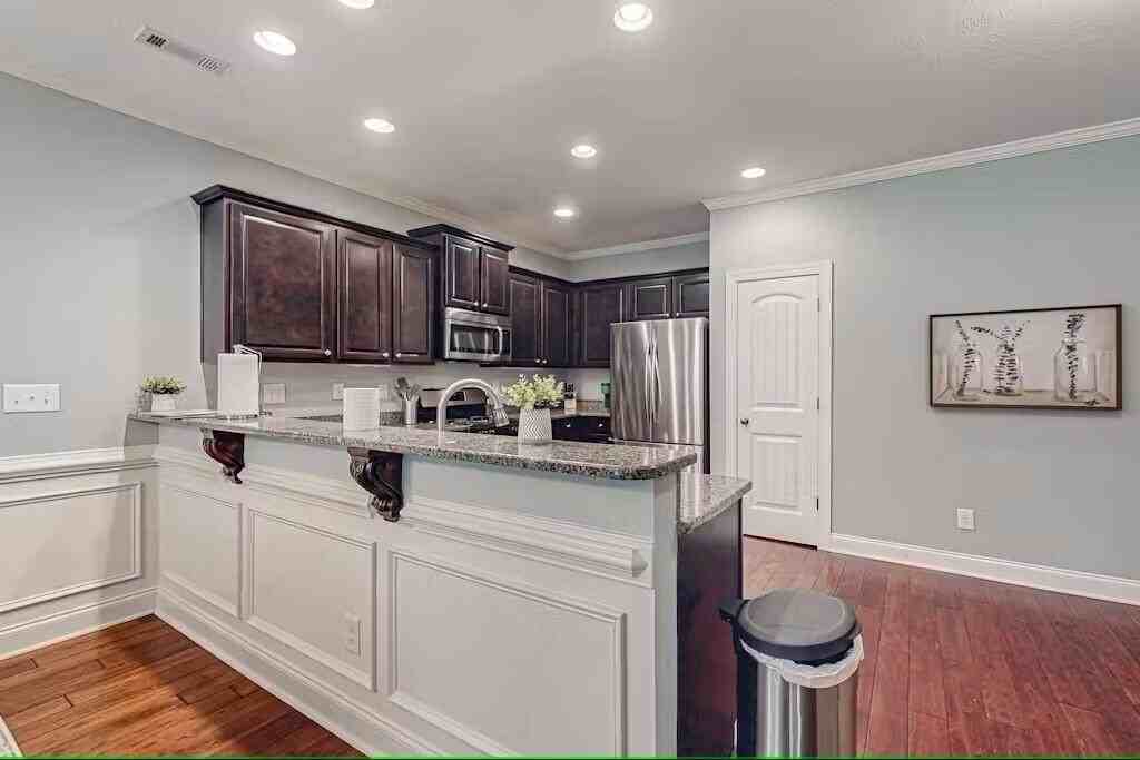 202 Asa Way - Photo 4 of 25