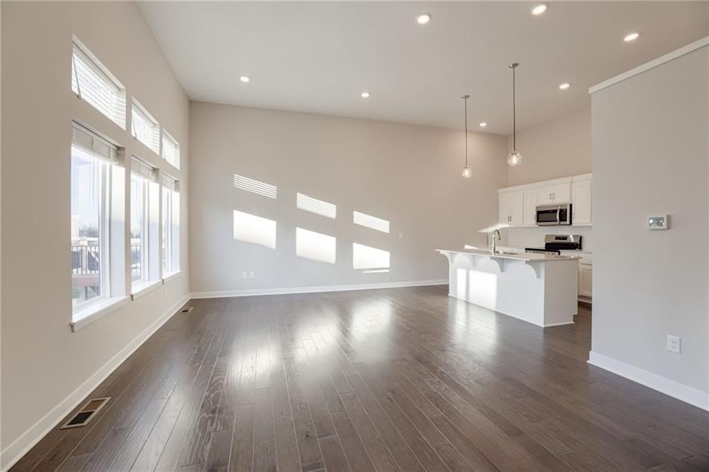 3735 Sw Clayton Pl - Photo 6 of 24