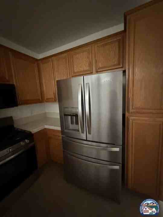 1216 D Patino St - Photo 3 of 7