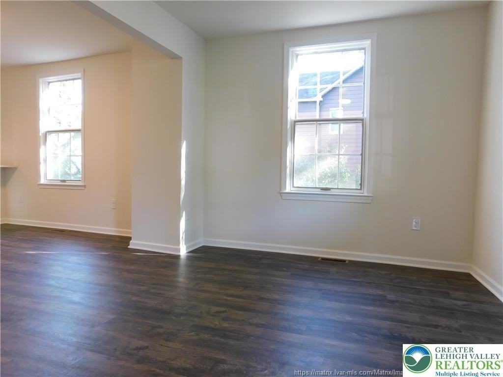1414 Iron St - Photo 6 of 19
