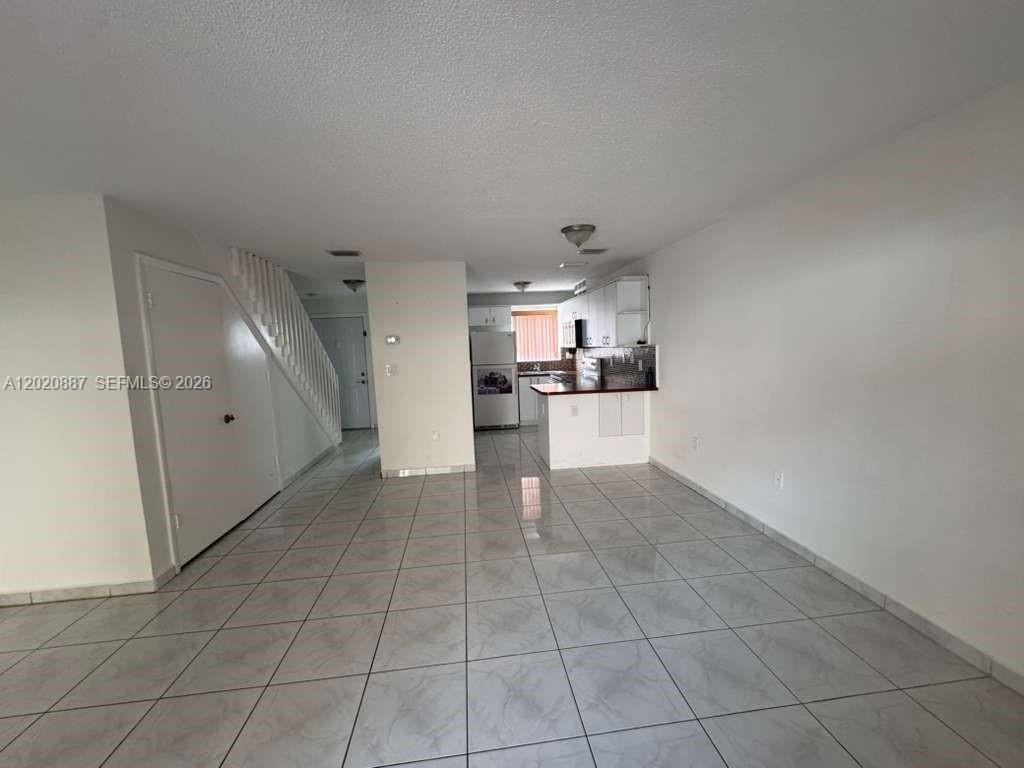8059 Nw 8th St #4 - Photo 7 of 35