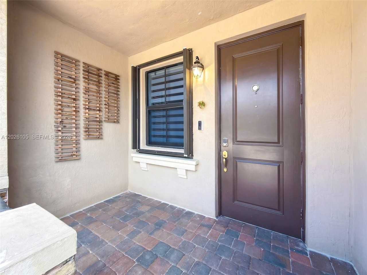 11464 Sw 252nd Ter - Photo 2 of 44