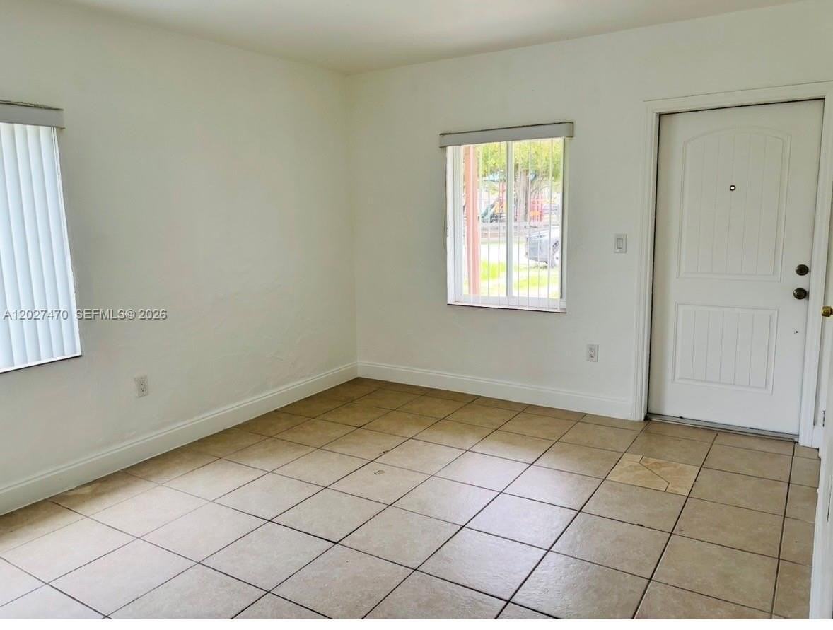 14400 Polk St - Photo 2 of 12