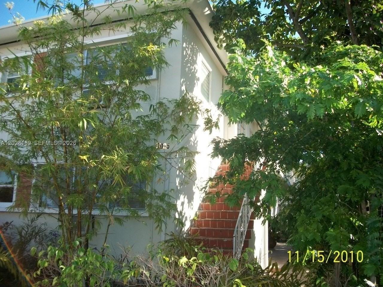 7035 Rue Granville #2 - Photo 5 of 6