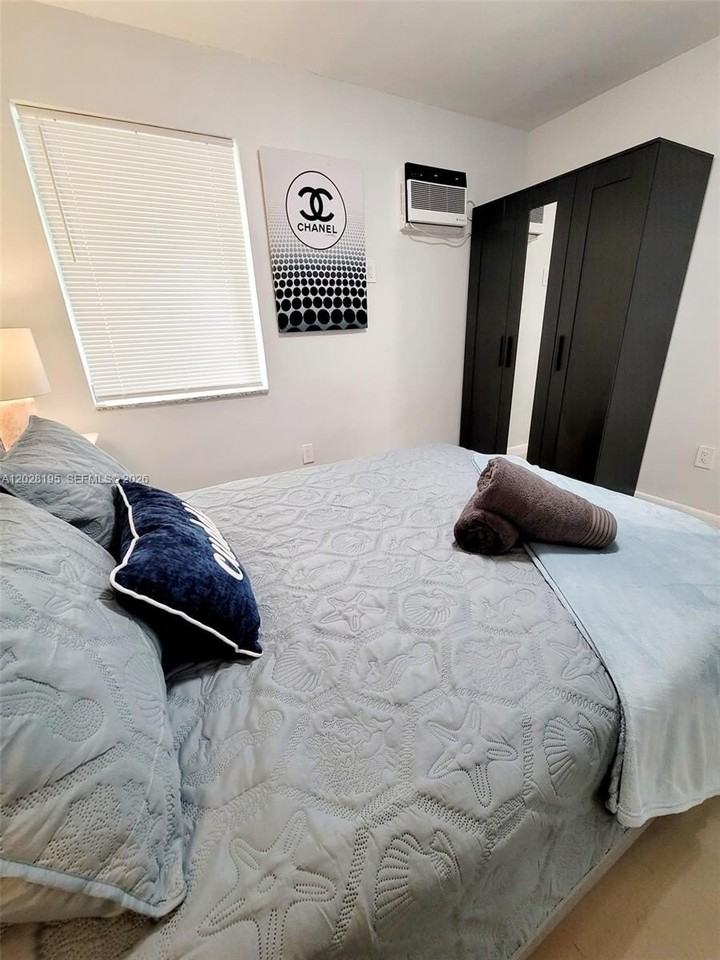 1723 Wiley St #XX - Photo 7 of 18
