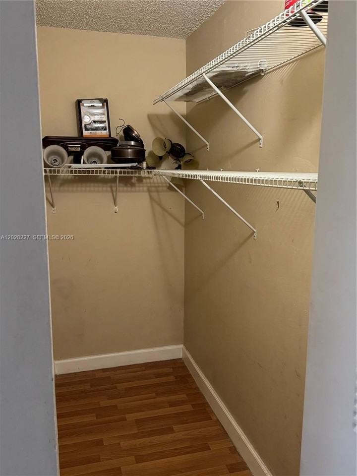 6195 Nw 186th St #303 - Photo 4 of 16
