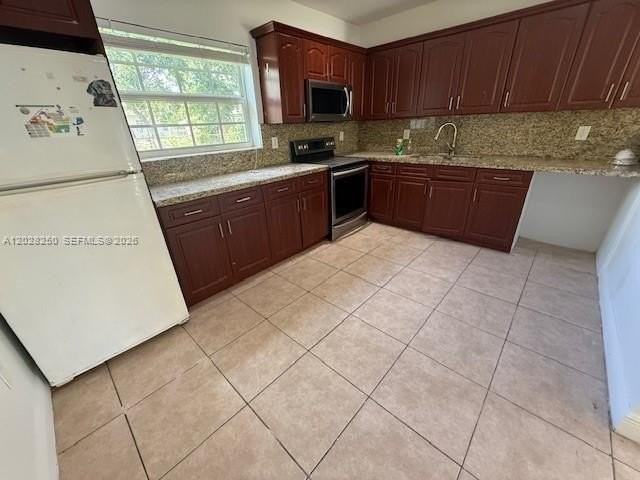 1481 Ne 155th Ter #1481 - Photo 2 of 11