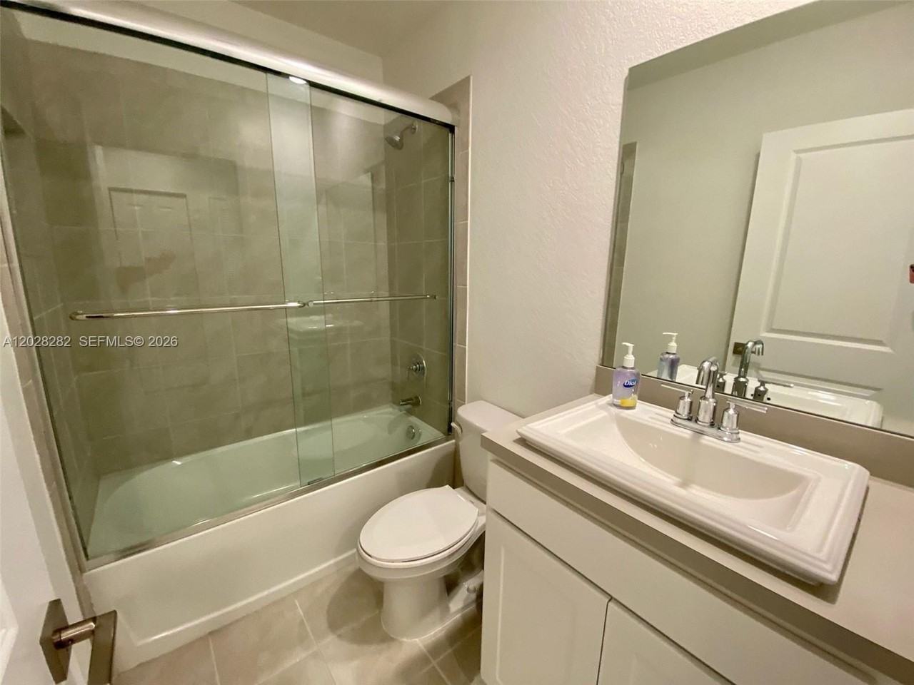 20838 Nw 13th Ave - Photo 5 of 31