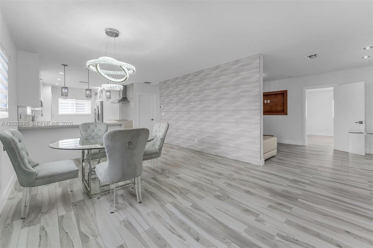 4780 Nw 6th St #4780 - Photo 4 of 34
