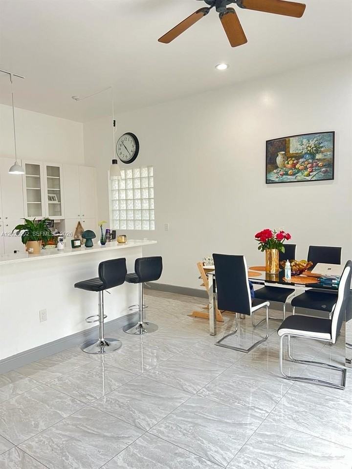 1120 Papaya St #0 - Photo 2 of 28