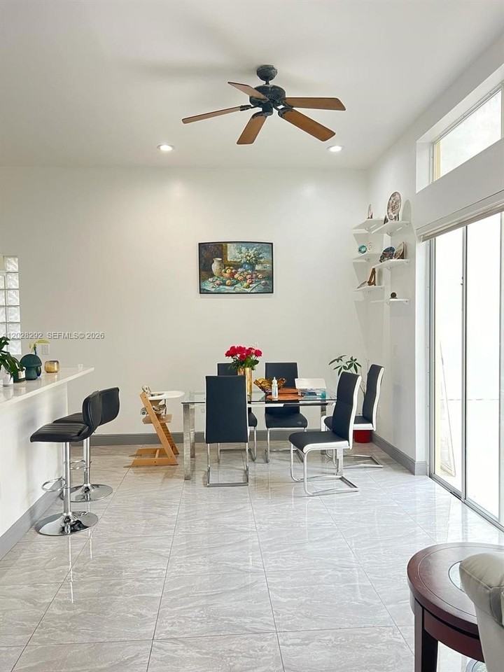 1120 Papaya St #0 - Photo 3 of 28