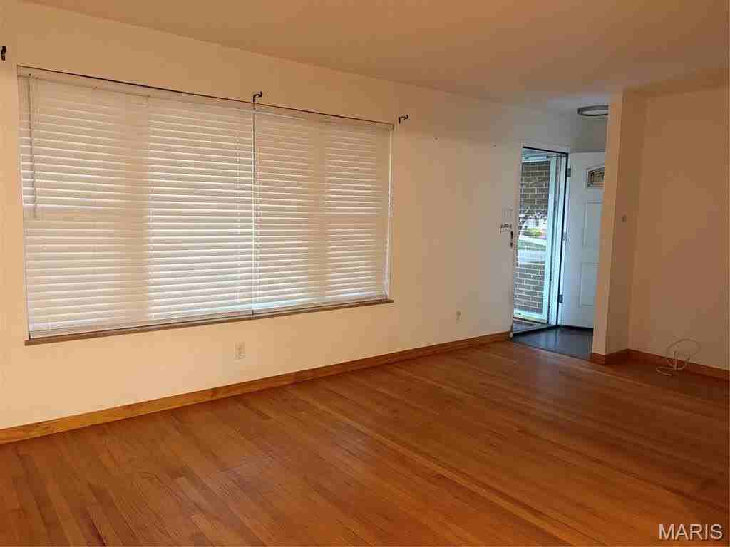 649 San Gabriel Pl - Photo 4 of 15