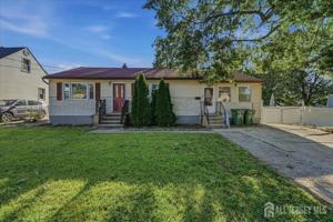 featured image of 126 Orange St