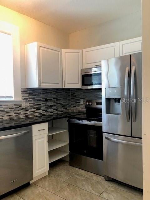 308 E 13th St - Photo 6 of 19