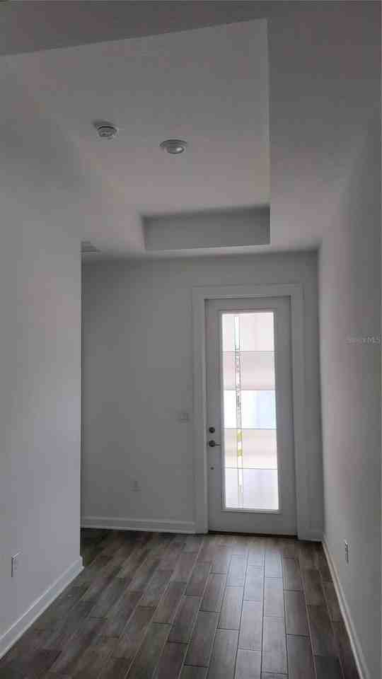 3064 Ella Way - Photo 3 of 41