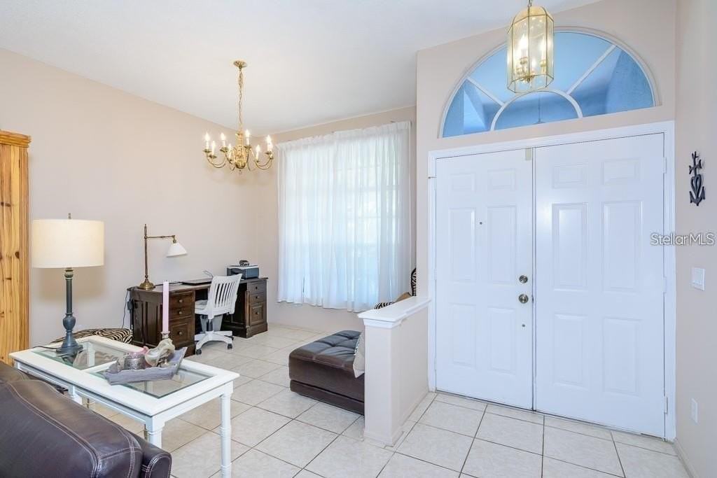 901 Westwinds Blvd - Photo 4 of 28