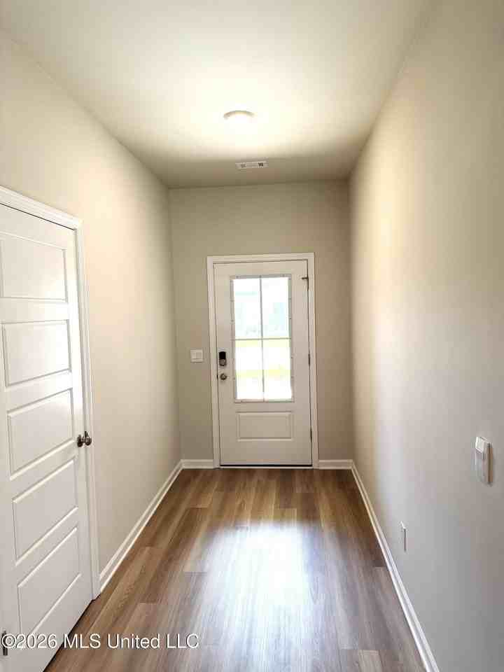 527 Vista Pointe Dr - Photo 5 of 27