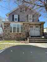 featured image of 8 Jackson St