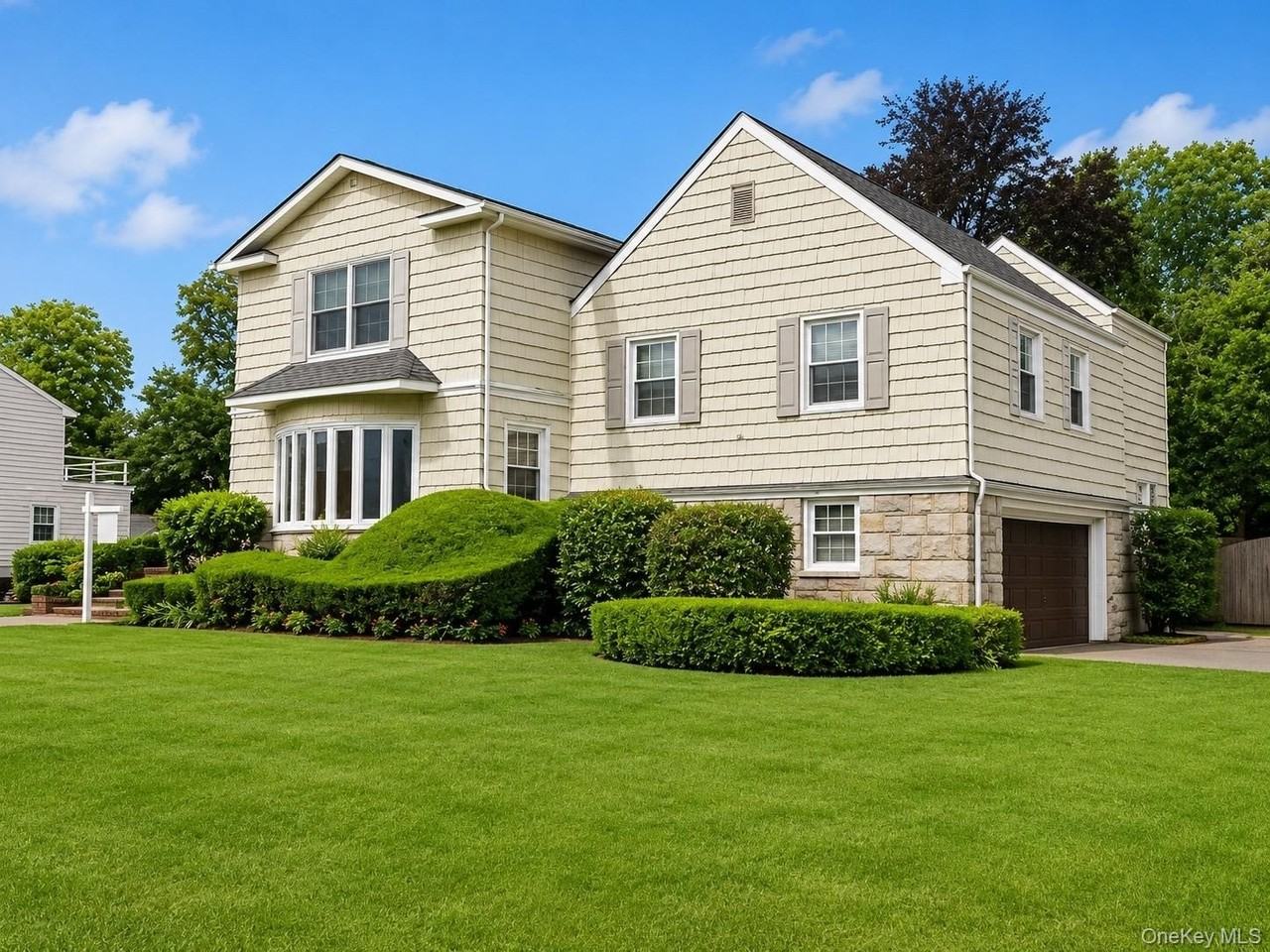 1304 Harbor Rd - Photo 2 of 7