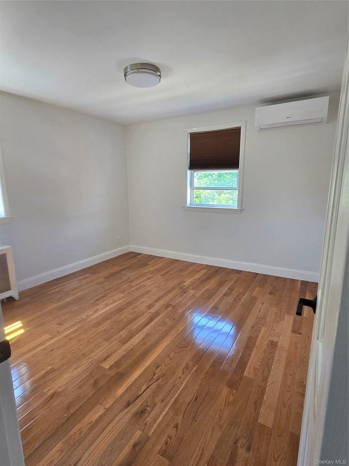 7058 260th St #15H42 - Photo 3 of 12