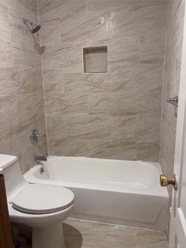 14729 Springfield Ln #1-1stFL - Photo 2 of 4