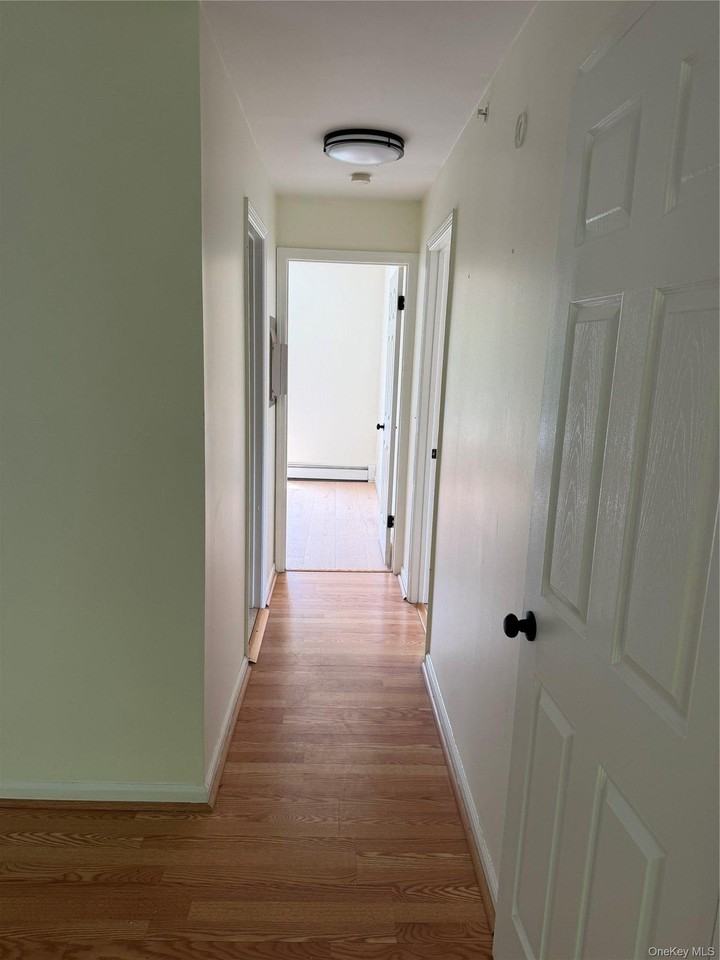 2 Lexington Hl #10 - Photo 7 of 27