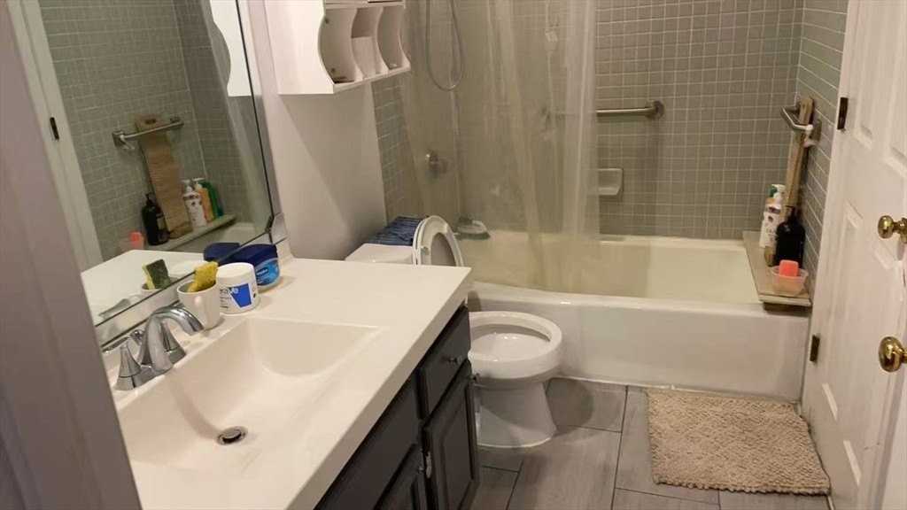 10 Weston Ave #420 - Photo 4 of 5