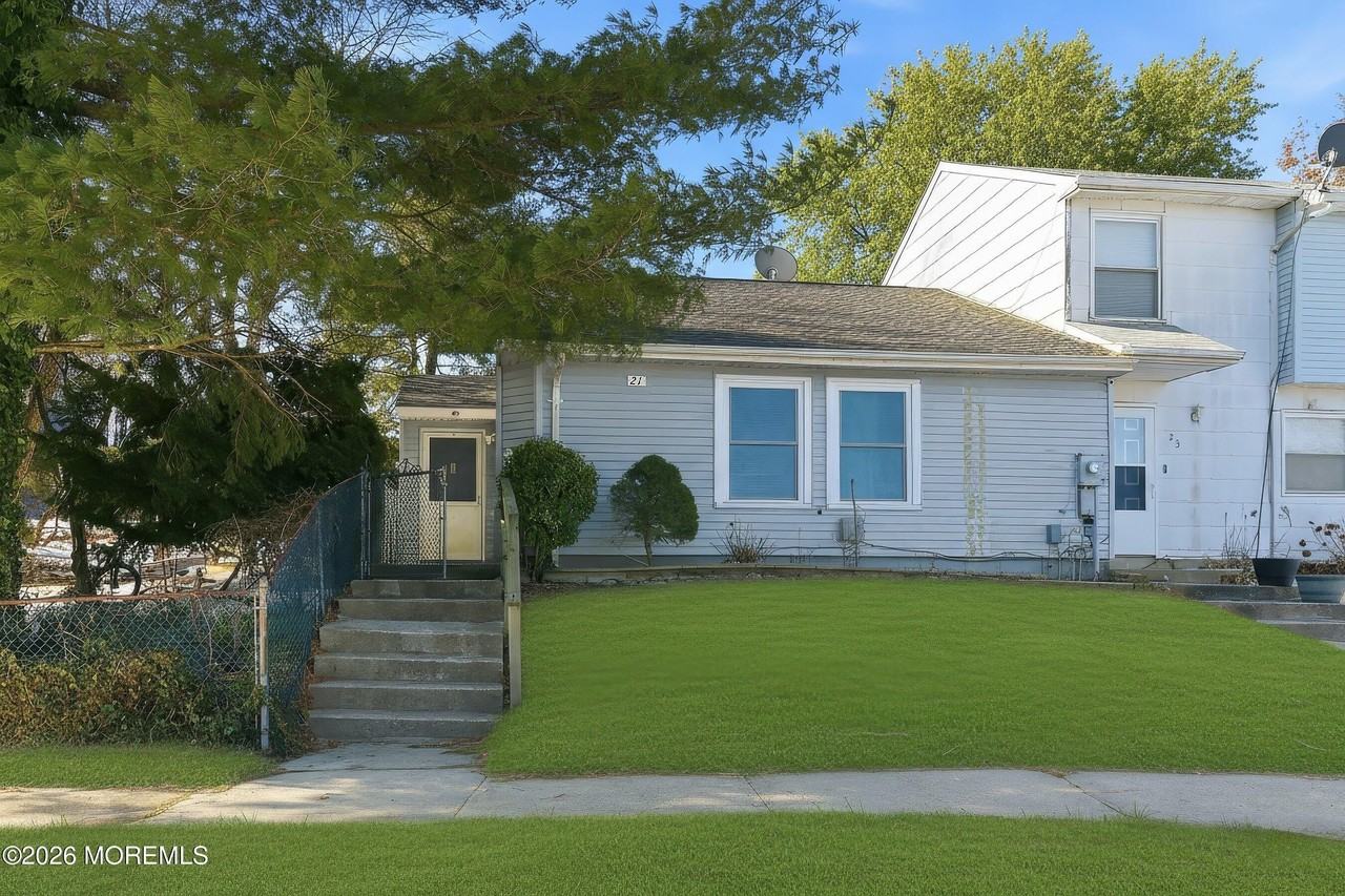 21 Potomac Ct