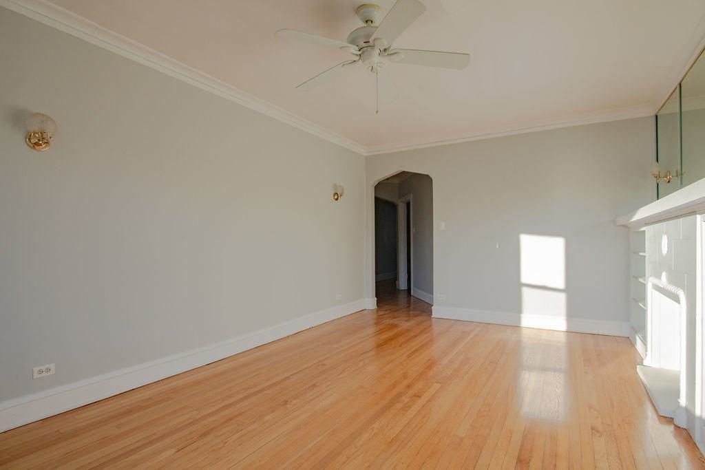 8229 S Vernon Ave - Photo 3 of 11