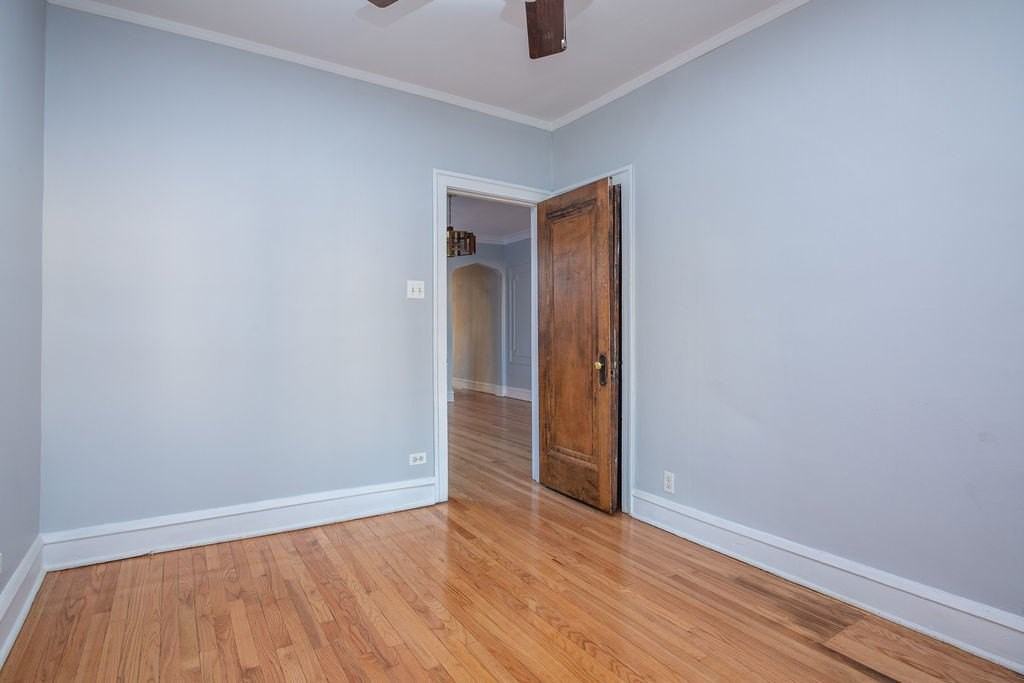 8229 S Vernon Ave - Photo 6 of 11