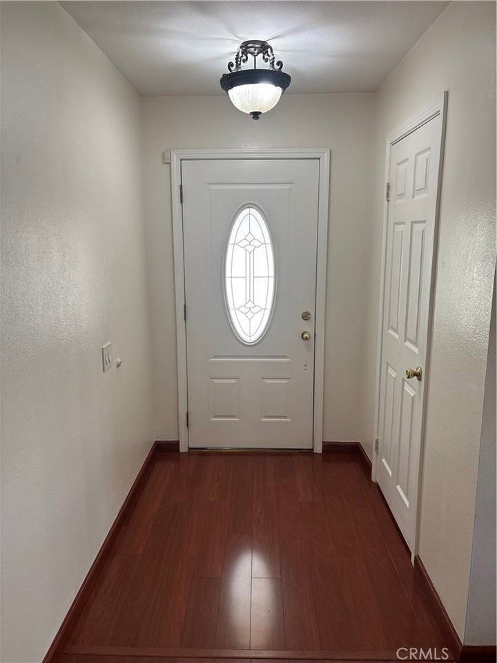 11266 Ramway Rd - Photo 6 of 33