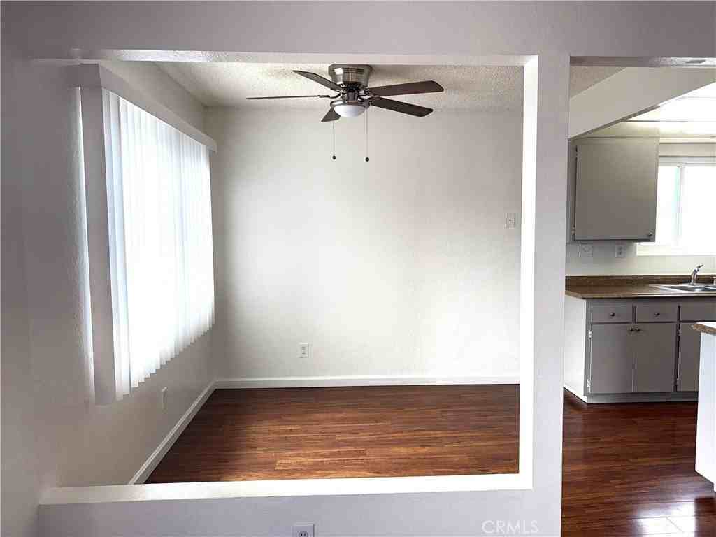 16682 Algonquin St #C - Photo 5 of 12