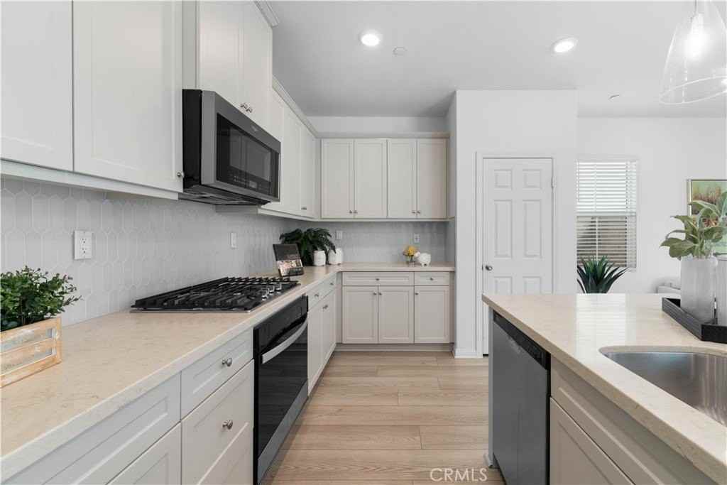 3918 E Cambria Privado - Photo 7 of 36
