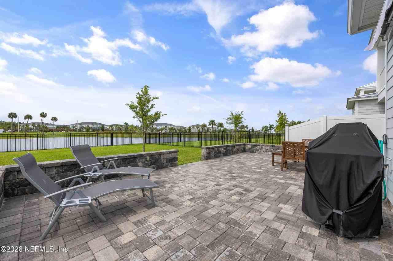 405 Rum Runner Way - Photo 4 of 34